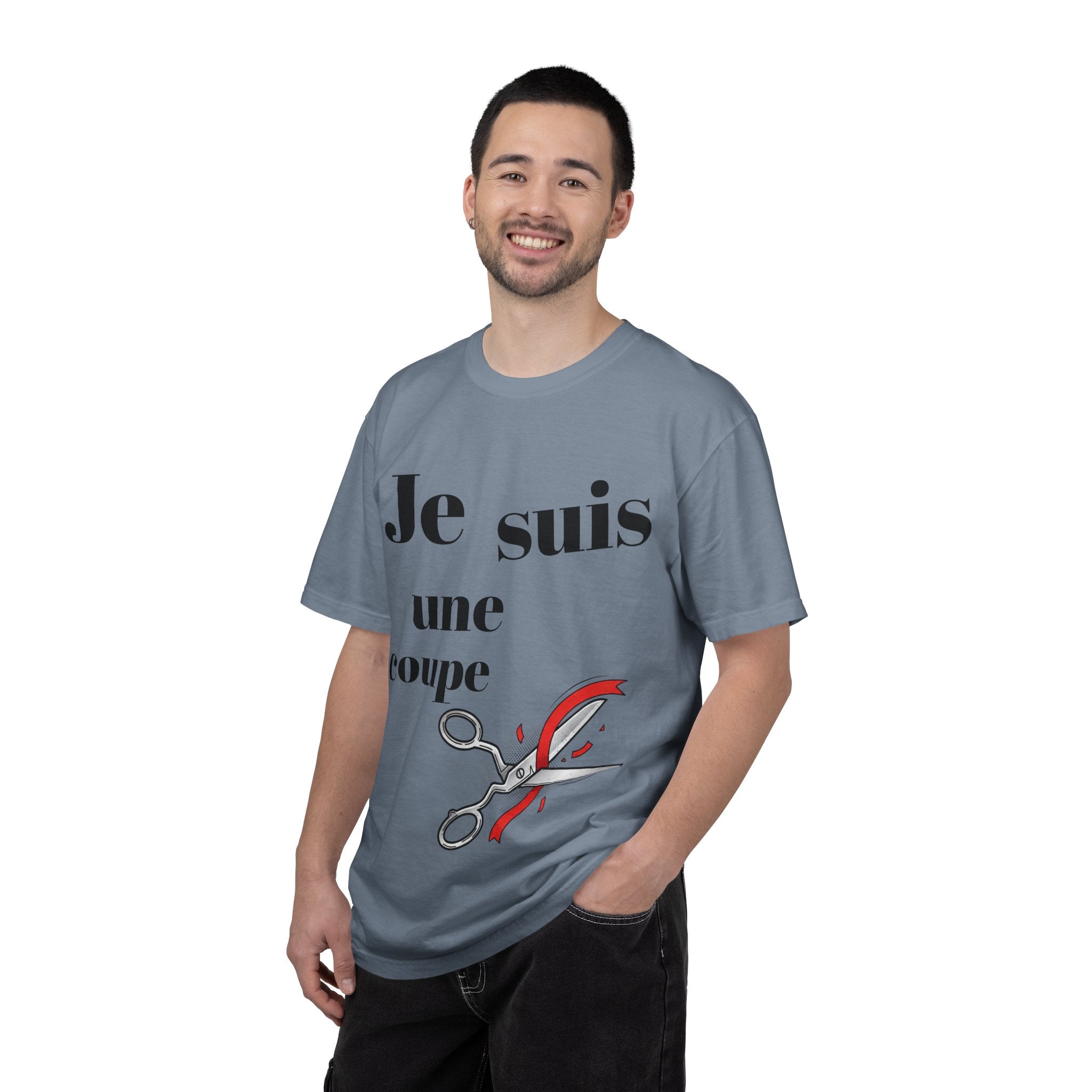 T-Shirt — Je suis une coupe (French Scissors Graphic)