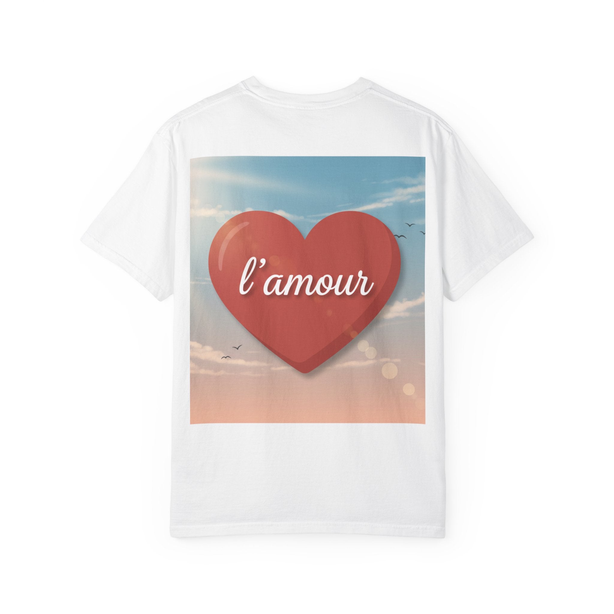 Je Suis L'amour T-Shirt — French Heart Graphic Tee