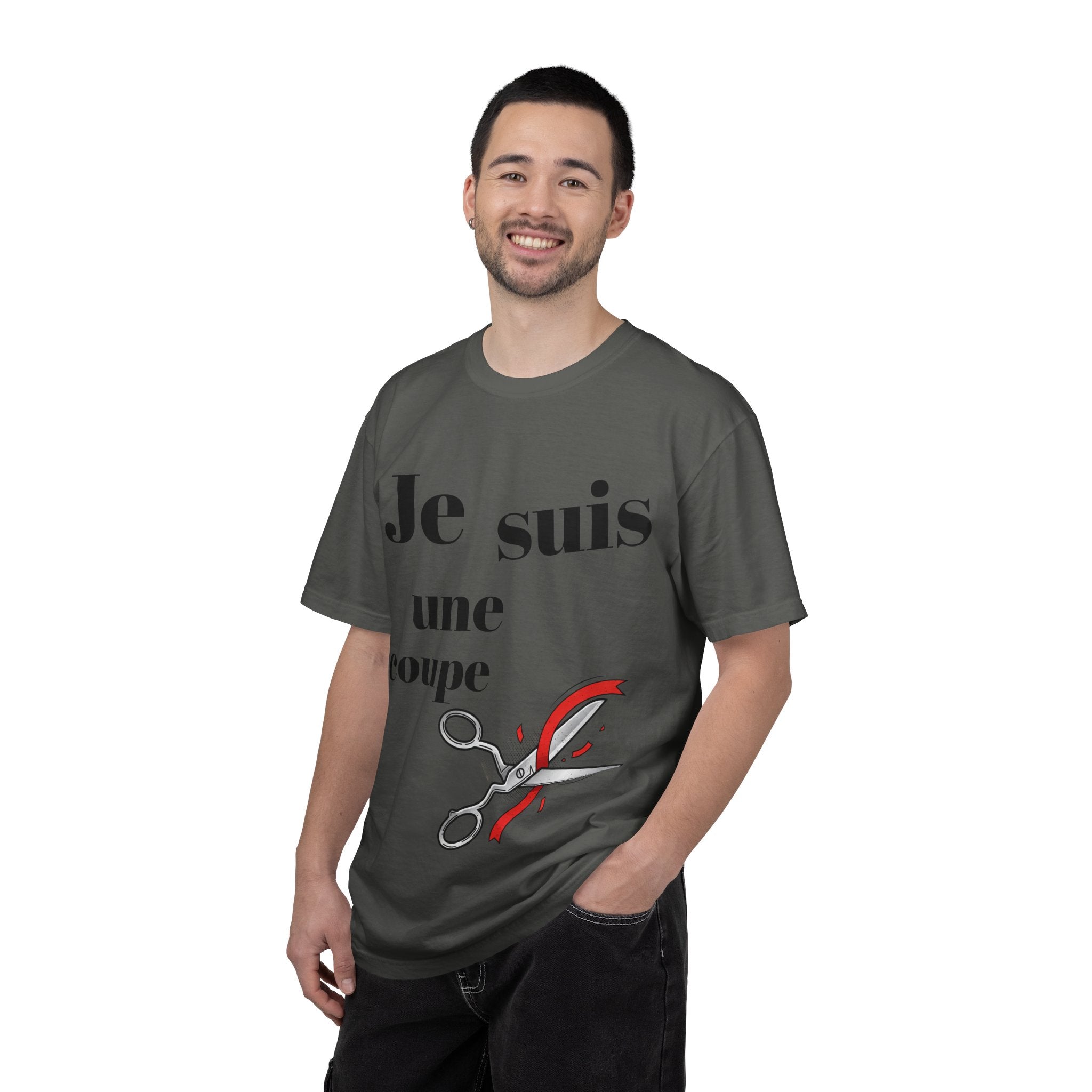 T-Shirt — Je suis une coupe (French Scissors Graphic)
